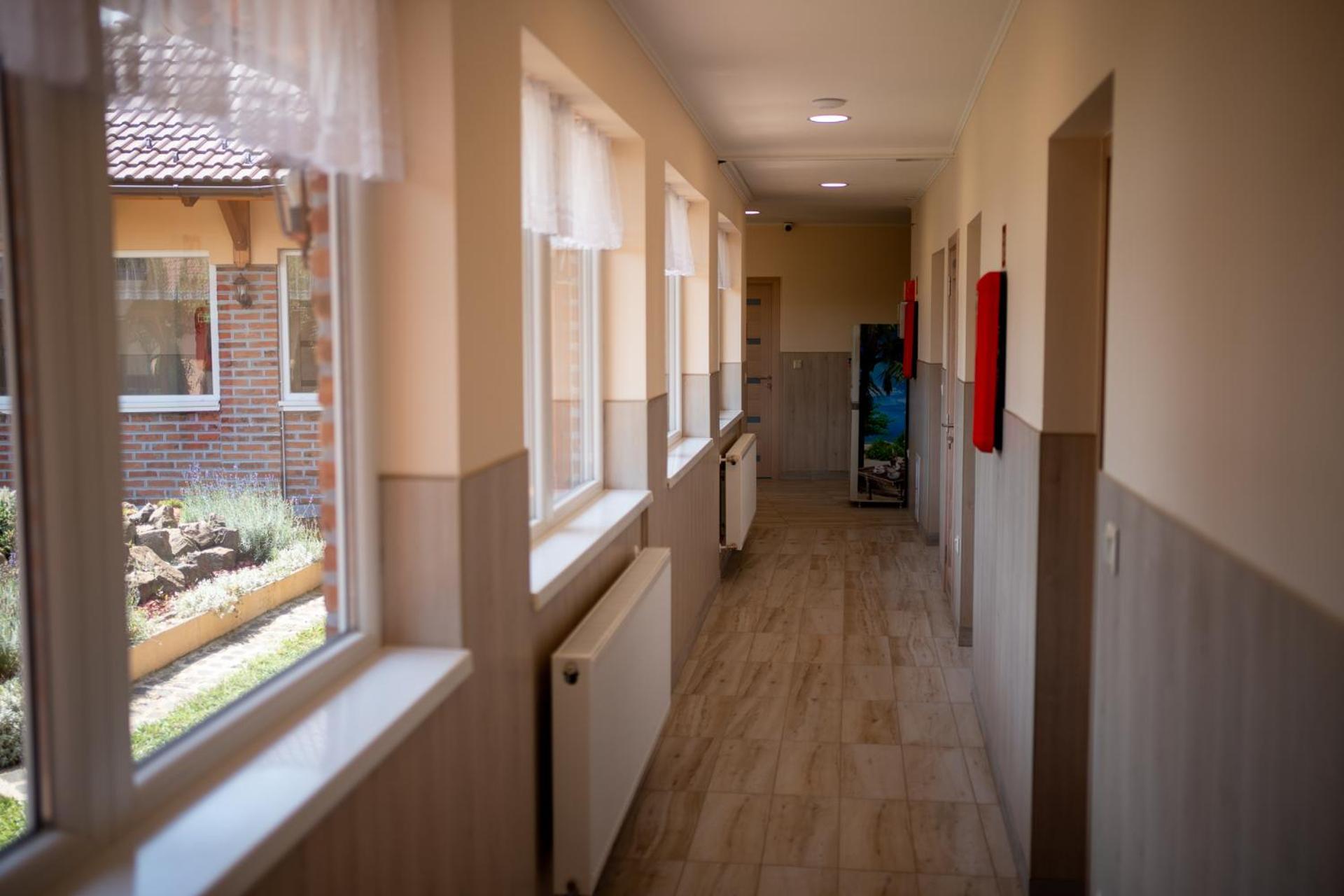 Apartmanhaz * Gyula